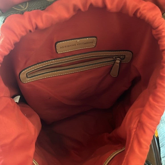 ADRIENNE VITTADINI backpack used no rips. - Picture 5 of 5